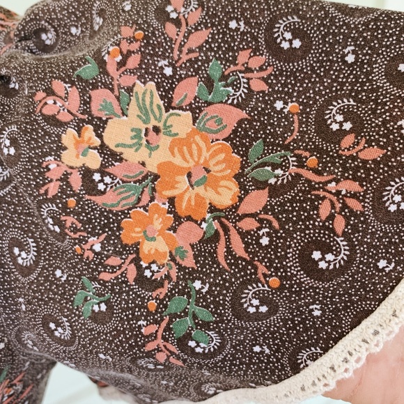 SOLD 70s Terri Petites Flutter Sleeve Dress - Picture 5 of 7